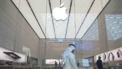أبل توسع حضورها في السعودية: متاجر إلكترونية وفعلية ودعم للتقنية المحلية