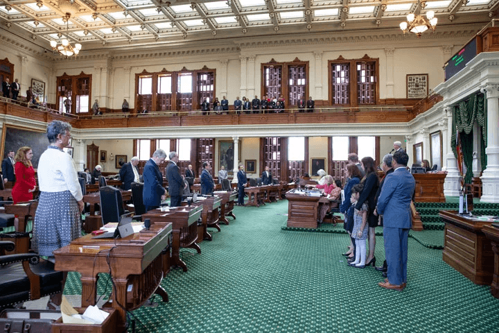 ولاية تكساس تمضي نحو حظر وسائل التواصل الاجتماعي لمن هم دون 18 عاماً 3 image 7 1