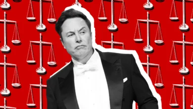 إيلون ماسك يقاضي آبل بتهمة التلاعب بترتيب تطبيقات متجرها 2 VRG Illo STK022 K Radtke Musk Scales 2