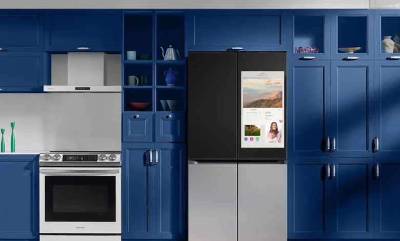 ثلاجات سامسونج تتحول إلى مساحات إعلانية 1 Samsung Bespoke Family Hub 1 1