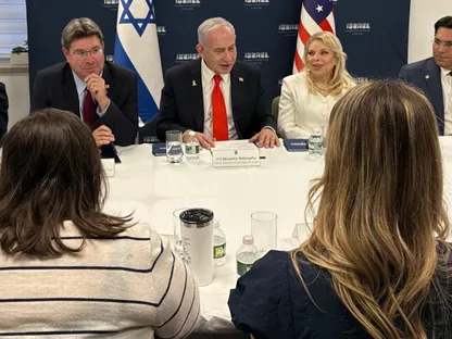 نتنياهو متجاهلاً الاستياء الدولي: وسائل التواصل الاجتماعي "سلاح استراتيجي" 2 vqgQ44zr2I 1759119088