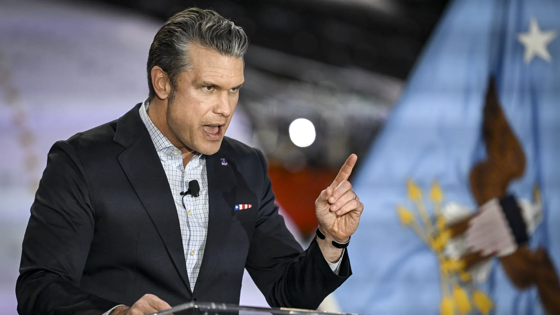 البنتاجون يدرج شركة أنثروبيك على القائمة السوداء ويتعاقد مع أوبن إيه آي