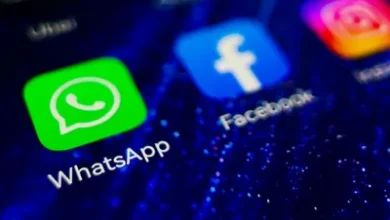 WhatsApp cellphone icon