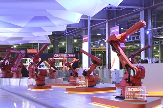 مصر تطلق أول شركة في الشرق الأوسط لتصنيع الروبوتات الصناعية محلياً