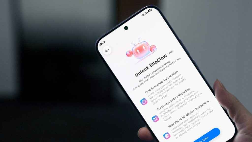 ella claw ai tecno