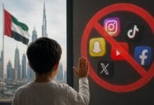 التواصل الاجتماعي الإمارات